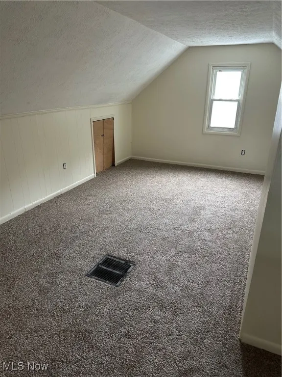 2nd floor Master Bedroom