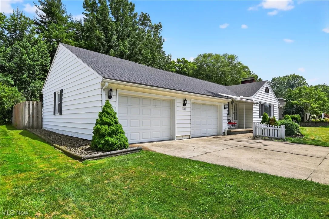 120 N Middle Street, Columbiana, Ohio,MLS Now Listing ID