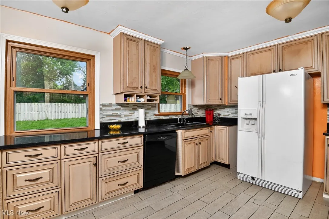 120 N Middle Street, Columbiana, Ohio,MLS Now Listing ID