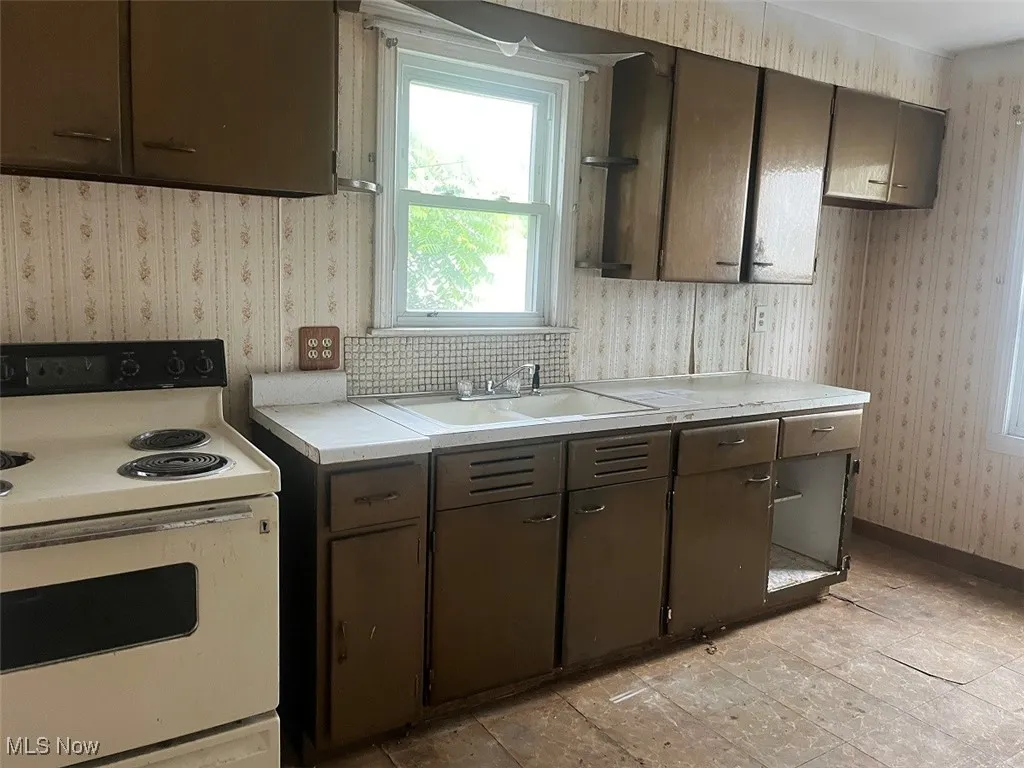 1216 Kenmore Avenue, Warren, Ohio,MLS Now Listing ID