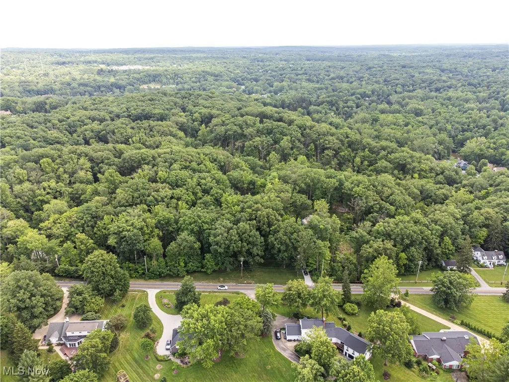 389 Bentleyville Road, Moreland Hills, Ohio,MLS Now Listing ID