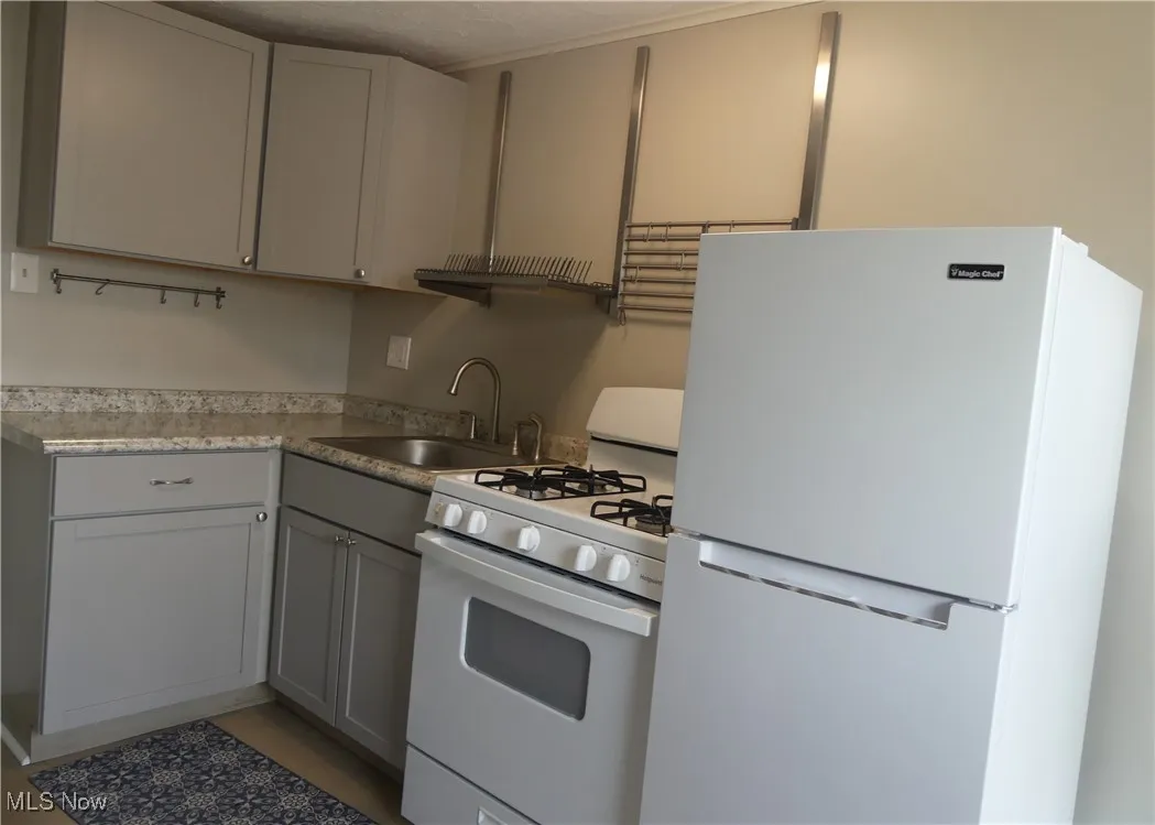 2nd floor unit kitchen