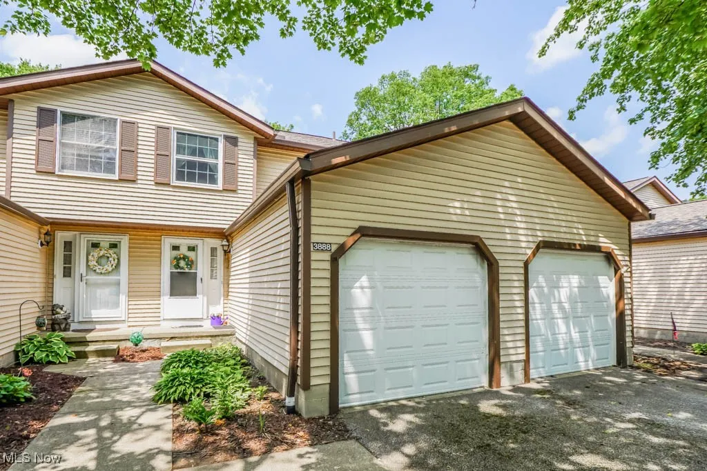 3888 Lake Run Boulevard, Stow, Ohio,MLS Now Listing ID