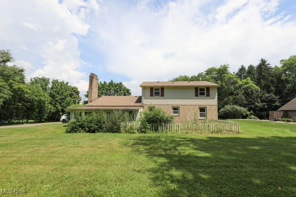 Make this home yours!