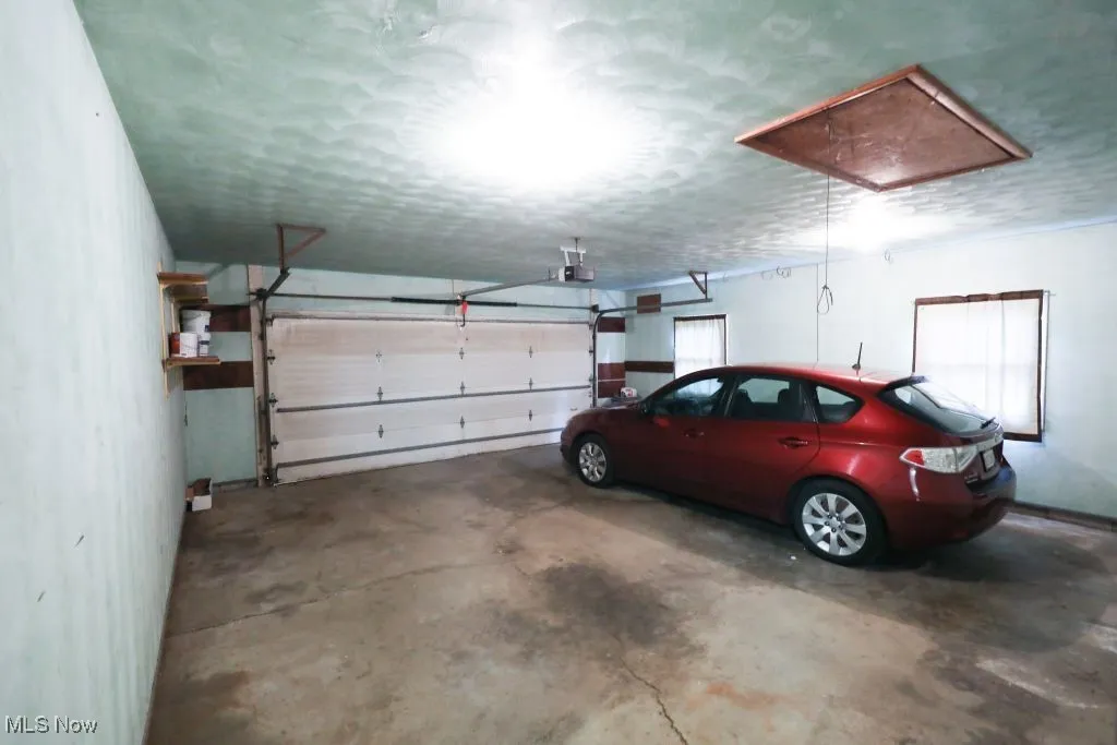 2 Car Garage
