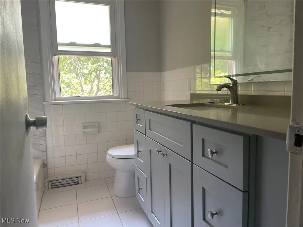1221 Bonnie Lane, Mayfield Heights, Ohio,MLS Now Listing ID