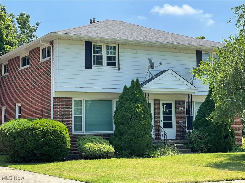 1221 Bonnie Lane, Mayfield Heights, Ohio,MLS Now Listing ID