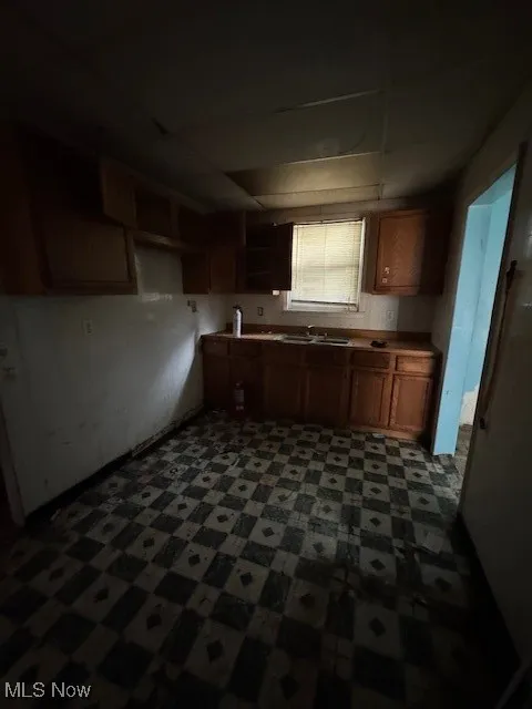 Kitchen -  Back Unit