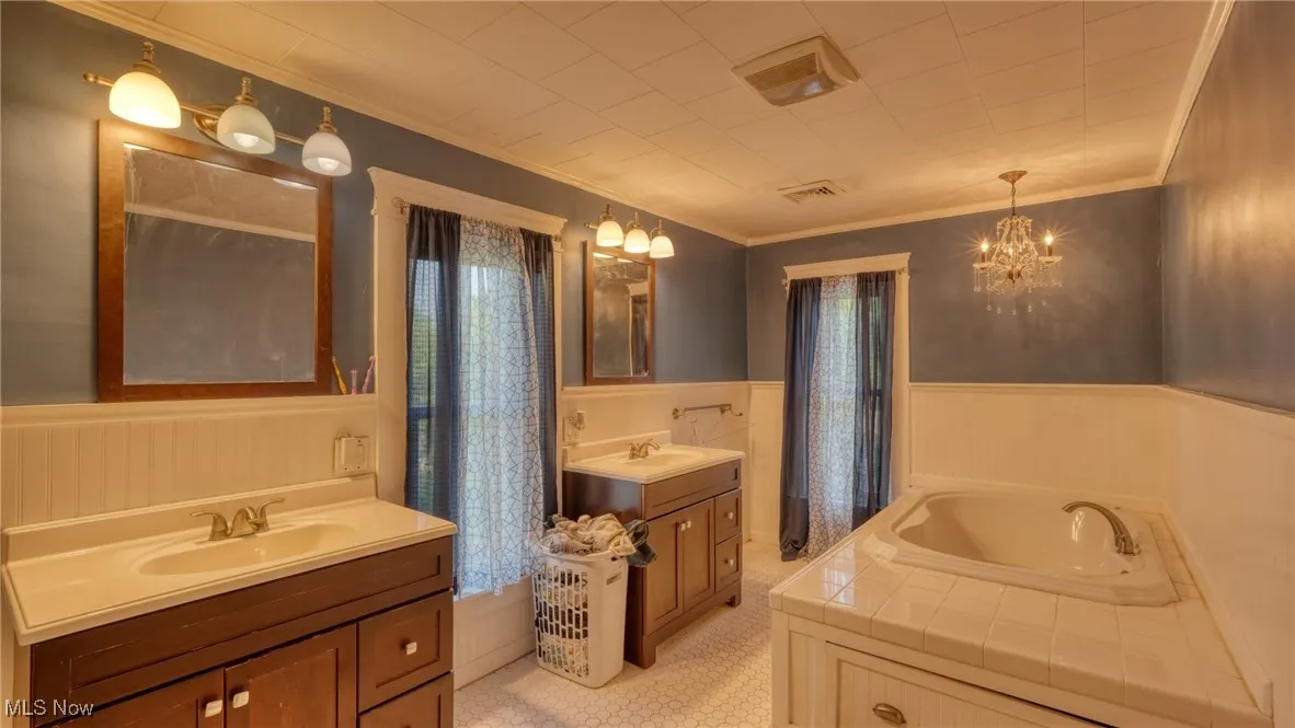 221 N 9th Street, Cambridge, Ohio,MLS Now Listing ID