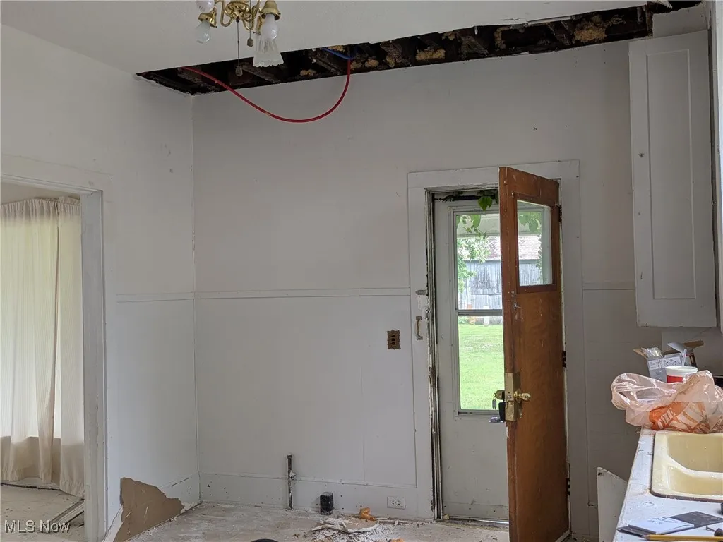 318 S Canal Street, Canal Fulton, Ohio,MLS Now Listing ID