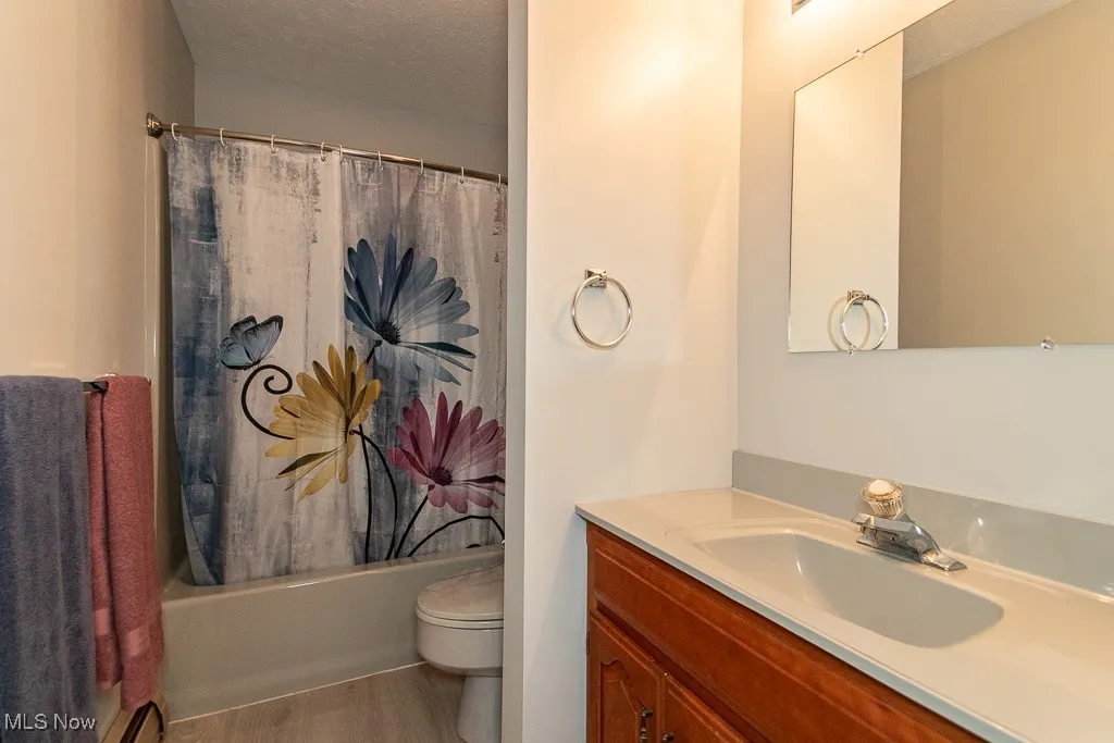 Main floor bath