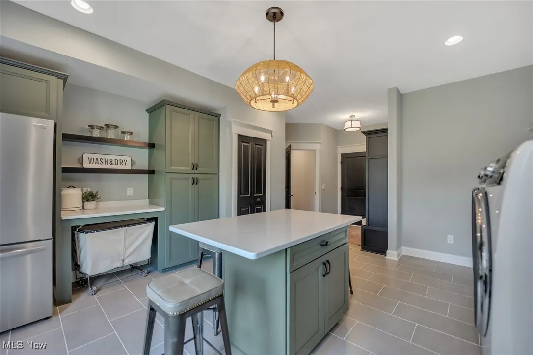Pictures are of similar home. Not all items shown are included.
