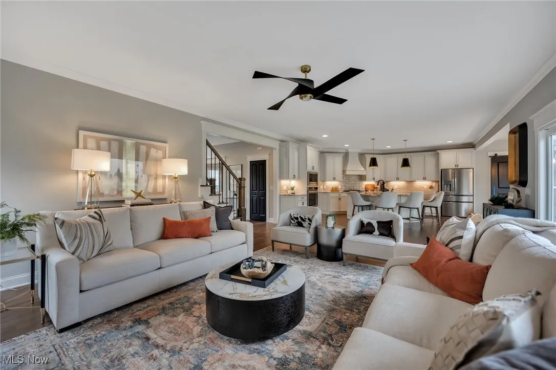 Pictures are of similar home. Not all items shown are included.