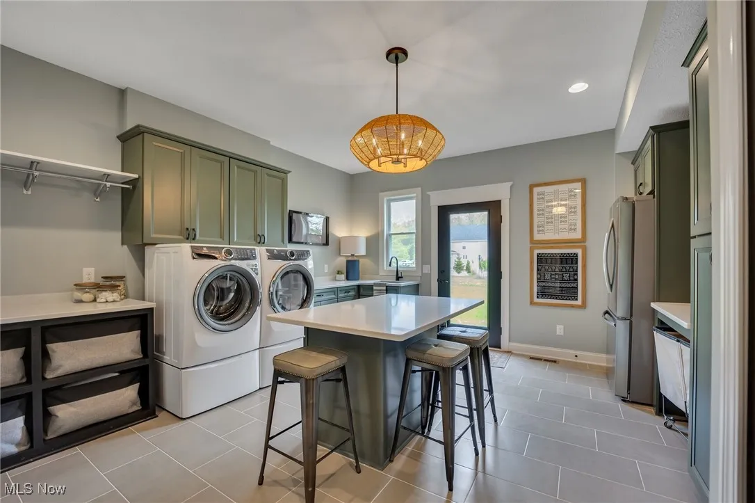 Pictures are of similar home. Not all items shown are included.