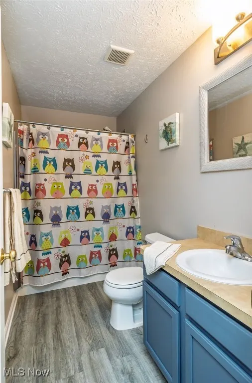 Upstairs Bathroom