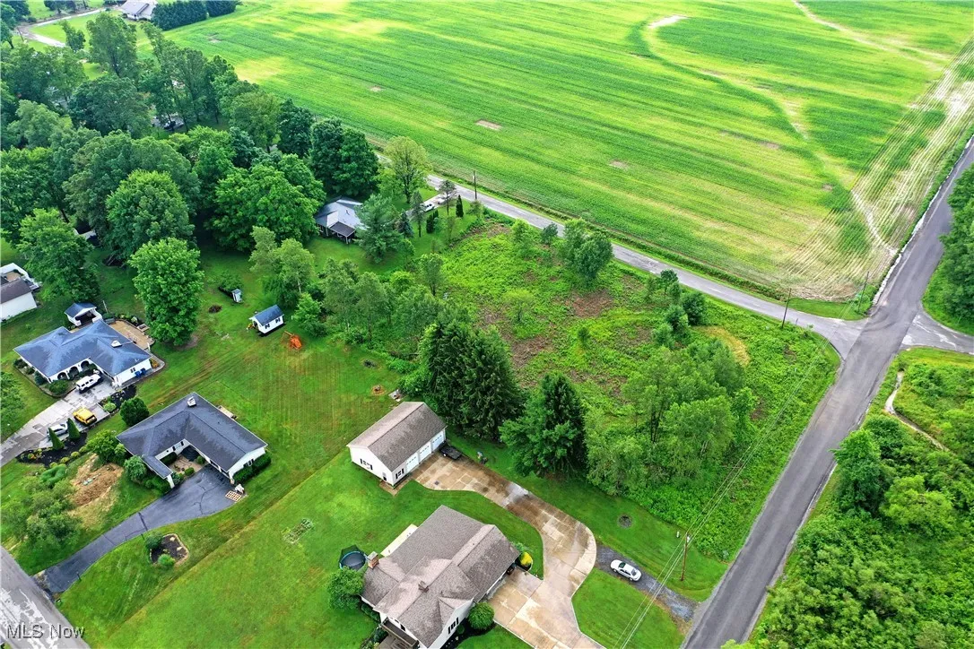Aerial view of property and surrounding area