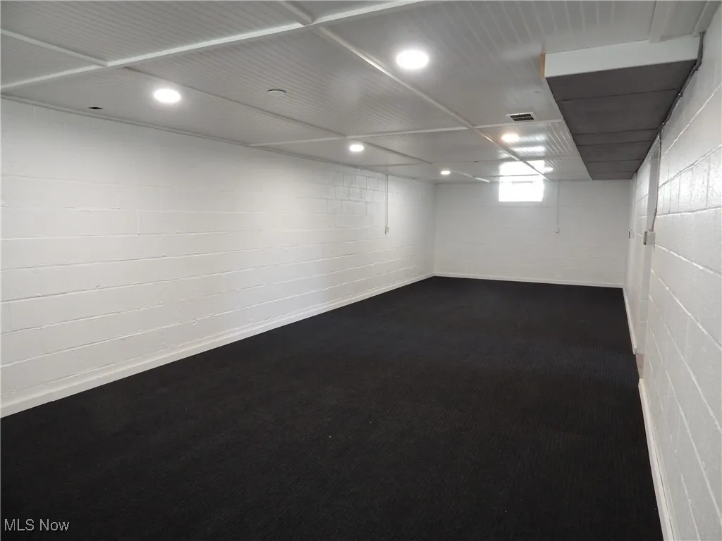 36 x 13 recreation room expands the livability of this home & has New carpeting New plank ceiling & recessed lighting..