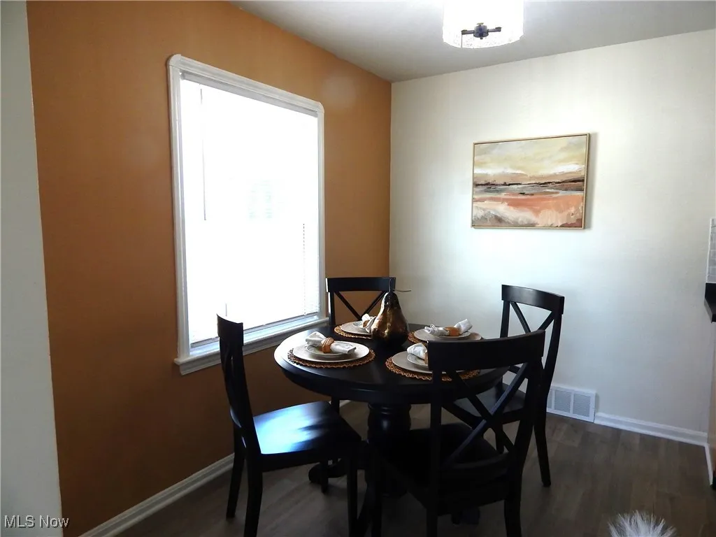 Natural light streams into this inviting Dining area.