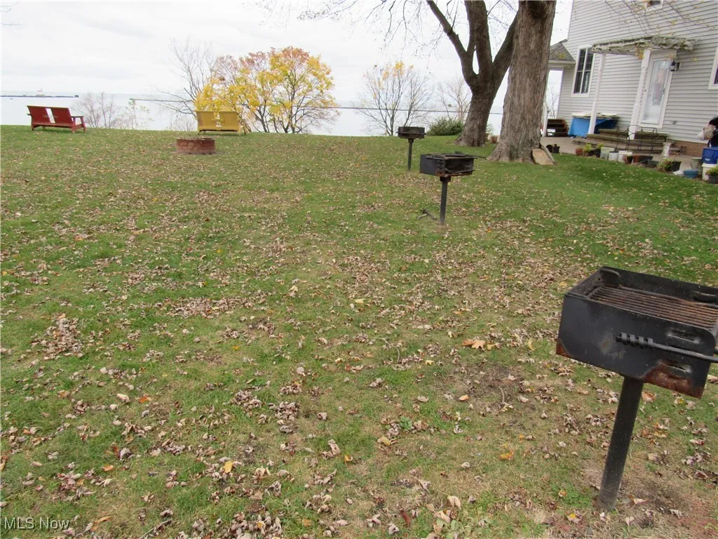 Common area that overlooks Lake Erie & has a staircase to the Fairport Harbor Lakefront Park!
