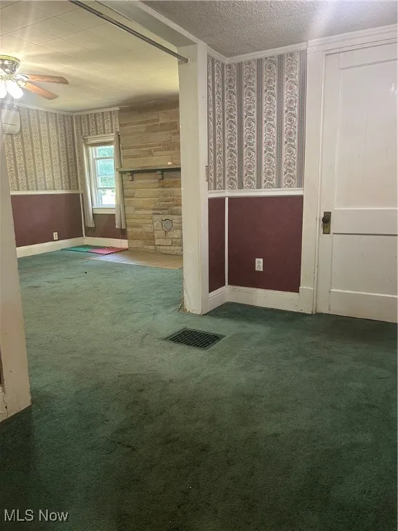 Dining area, looking into living room