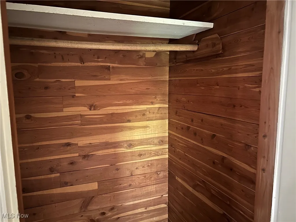 Cedar closet 

