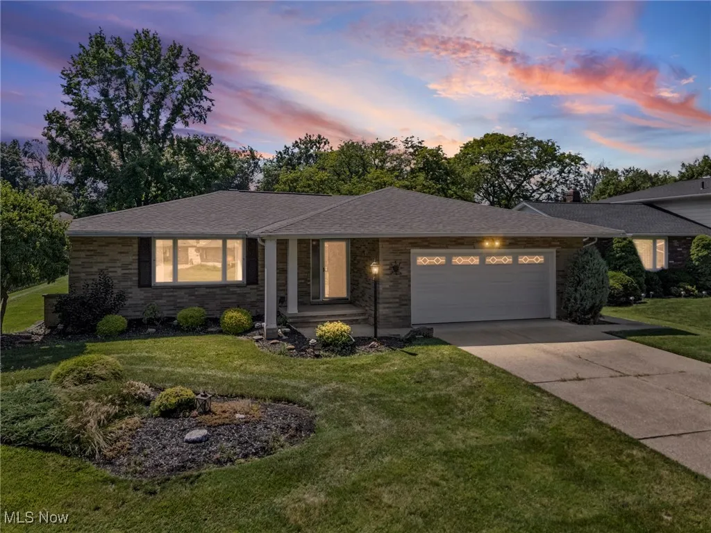 6210 Carlyle Drive, Seven Hills, Ohio,MLS Now Listing ID