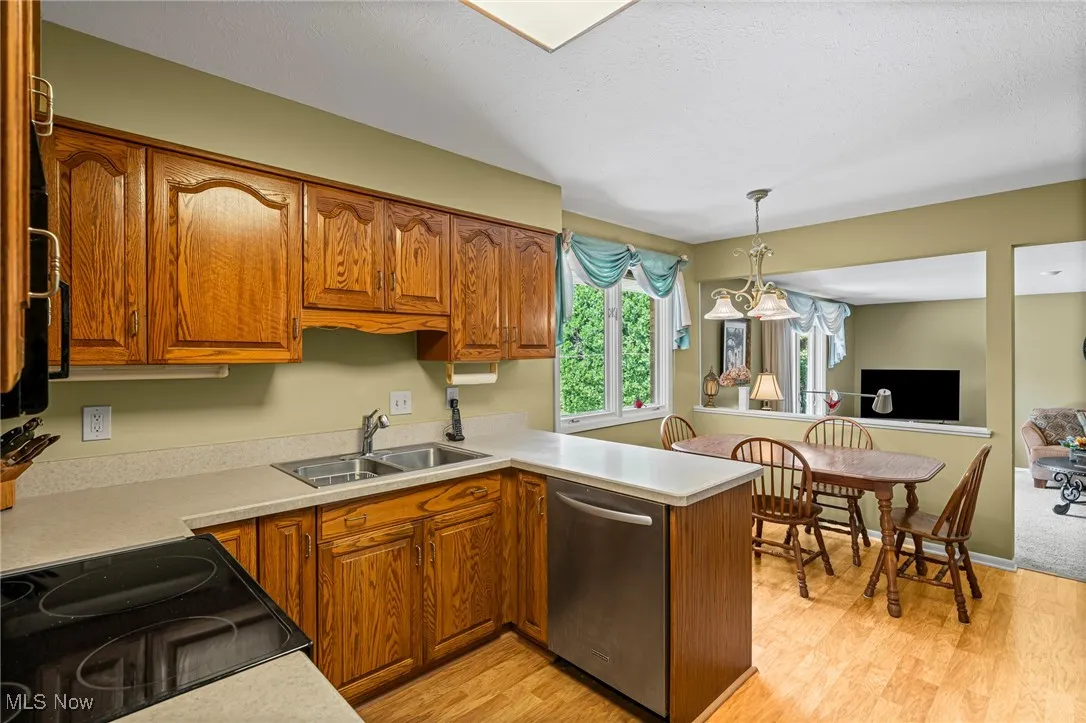 6210 Carlyle Drive, Seven Hills, Ohio,MLS Now Listing ID