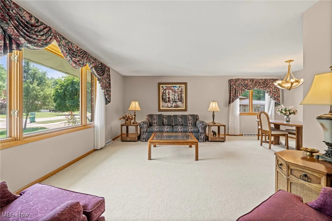 6210 Carlyle Drive, Seven Hills, Ohio,MLS Now Listing ID