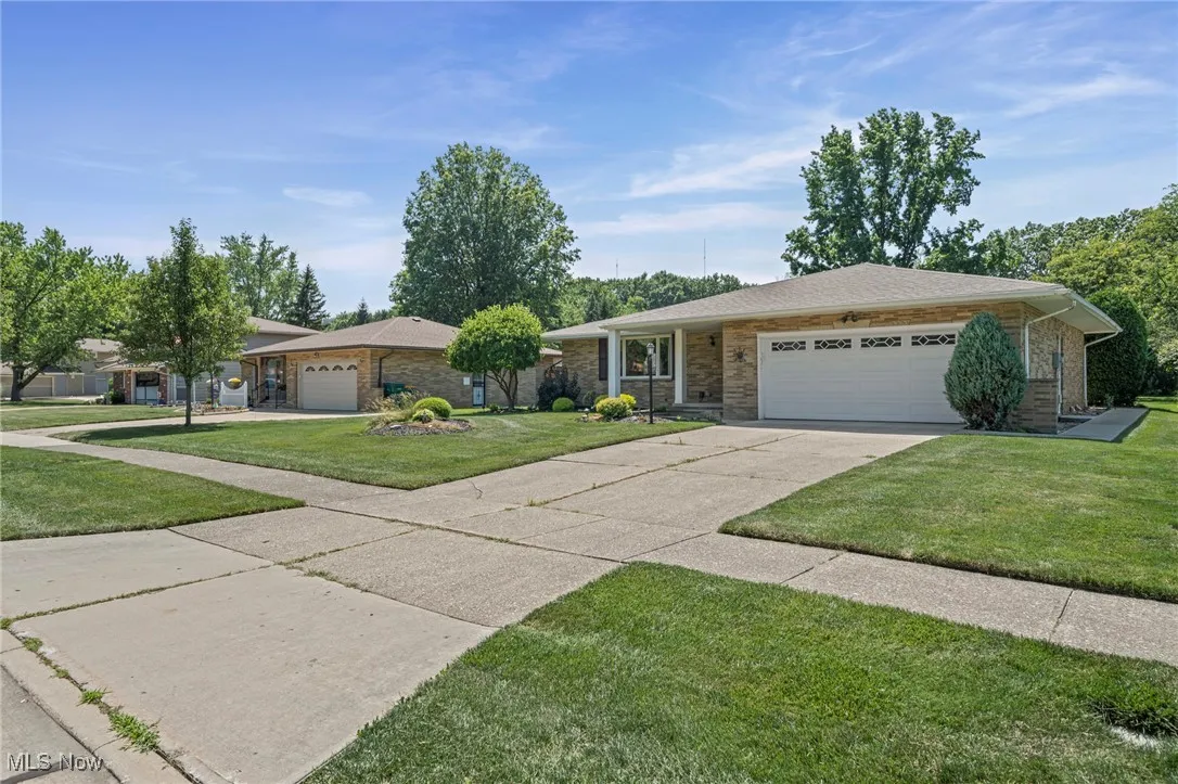 6210 Carlyle Drive, Seven Hills, Ohio,MLS Now Listing ID