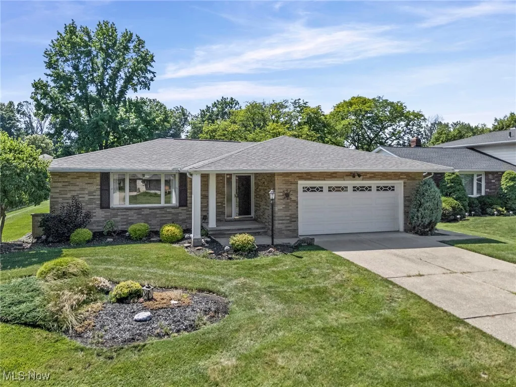 6210 Carlyle Drive, Seven Hills, Ohio,MLS Now Listing ID