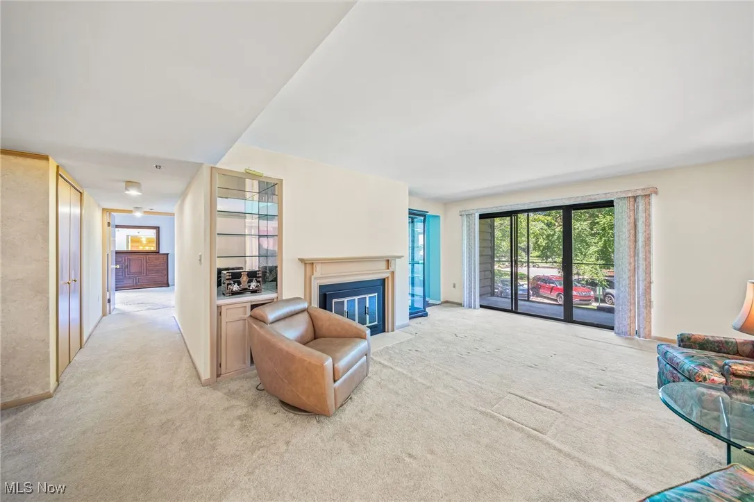 140 Fox Hollow Drive # 206C, Mayfield Heights, Ohio,MLS Now Listing ID