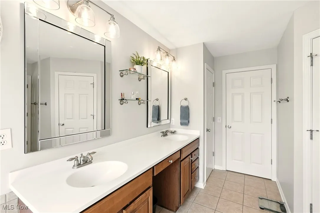 10421 Tolland Drive, Reminderville, Ohio 44202,MLS Now Listing ID