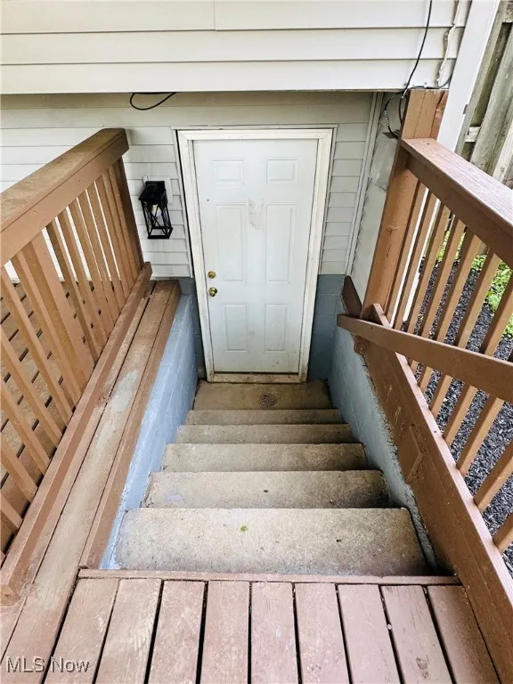 Property rear entrance to garage.
