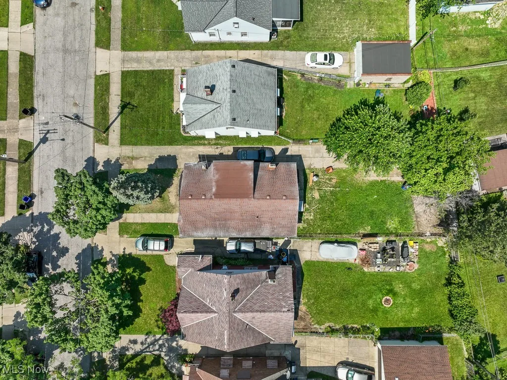 Aerial view of property's location