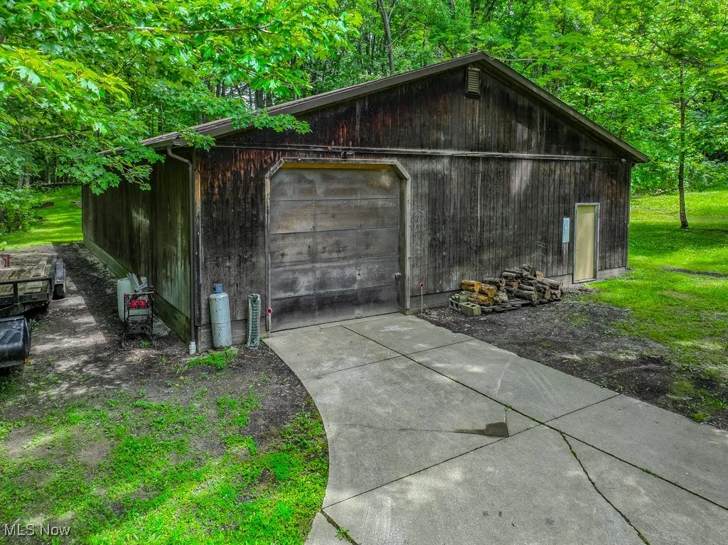 pole barn