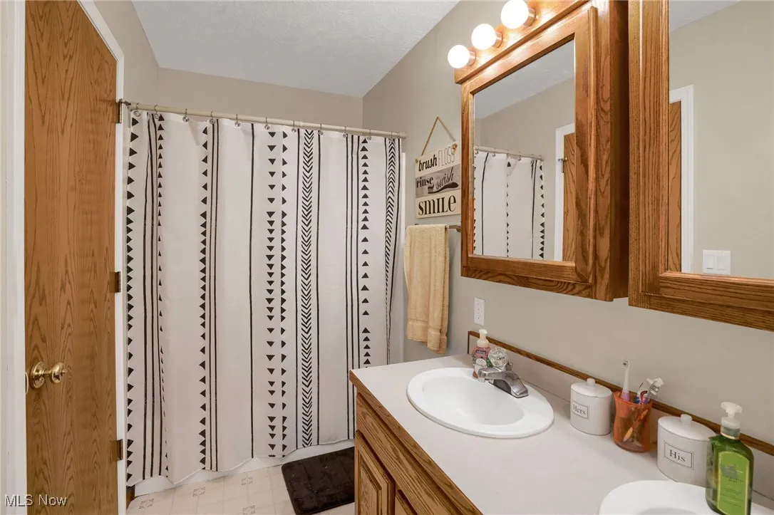 45330 Maple View Circle, Caldwell, Ohio,MLS Now Listing ID
