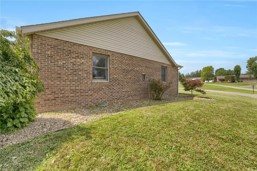 45330 Maple View Circle, Caldwell, Ohio,MLS Now Listing ID