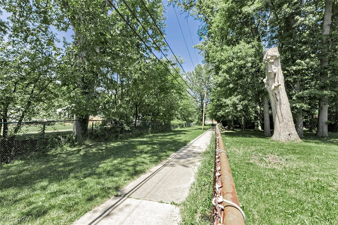 3498 Clayton Drive, North Olmsted, Ohio,MLS Now Listing ID