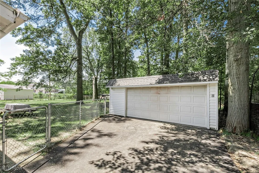 3498 Clayton Drive, North Olmsted, Ohio,MLS Now Listing ID