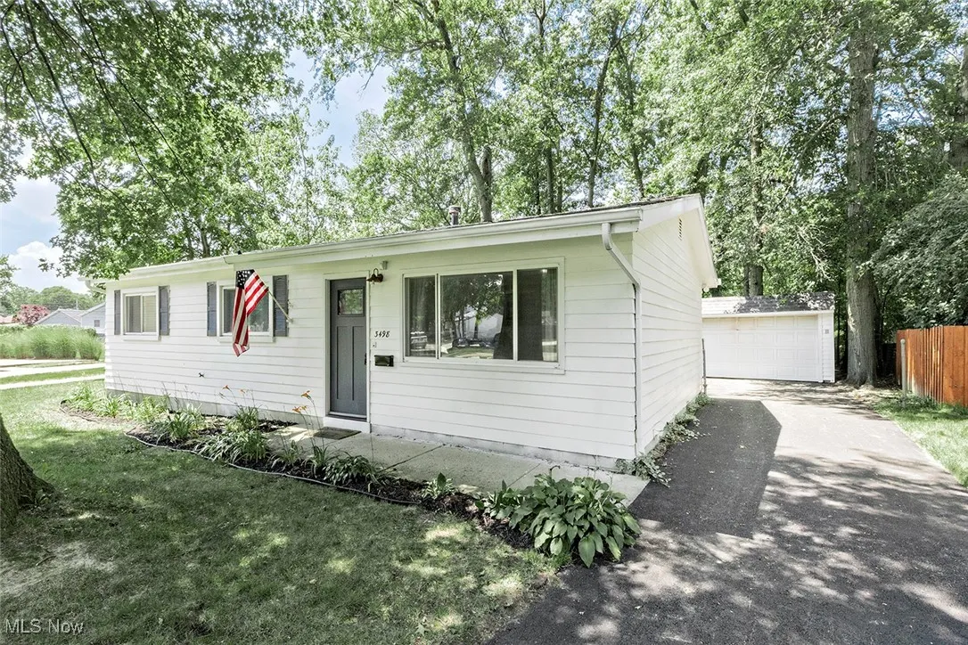 3498 Clayton Drive, North Olmsted, Ohio,MLS Now Listing ID