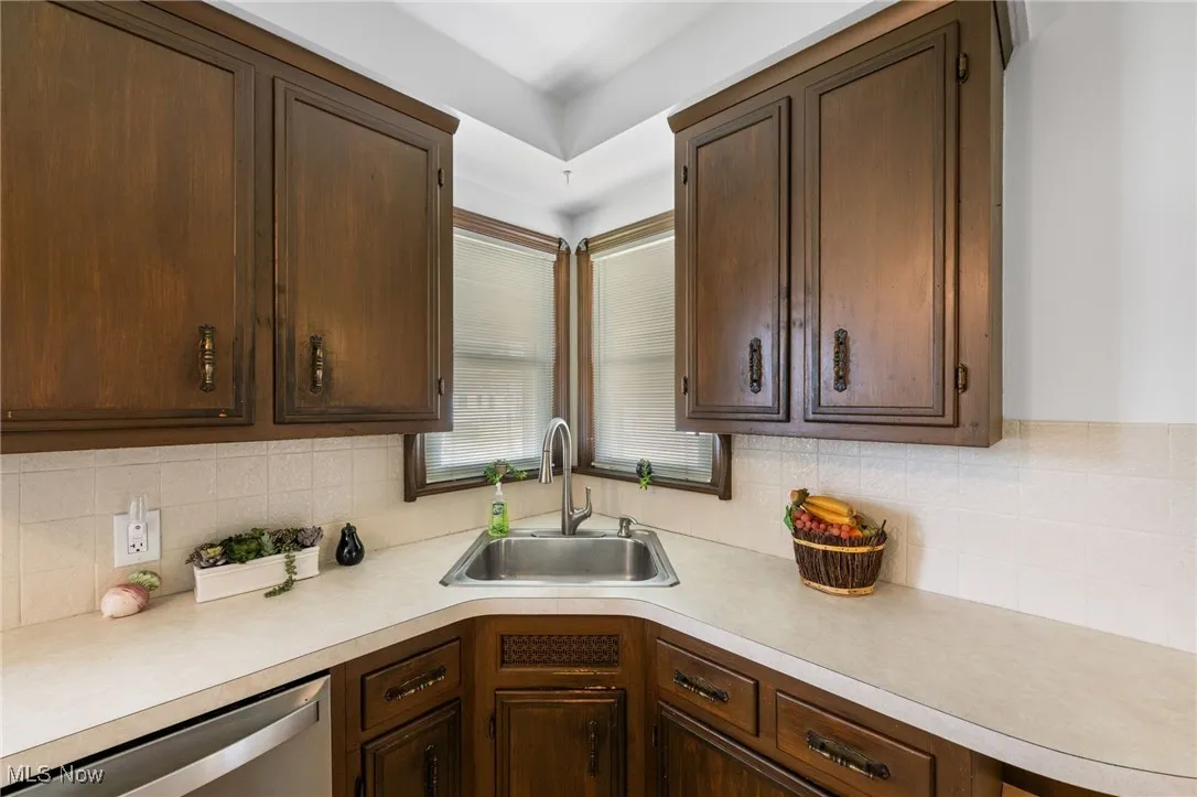 15617 Rockside Road, Maple Heights, Ohio,MLS Now Listing ID