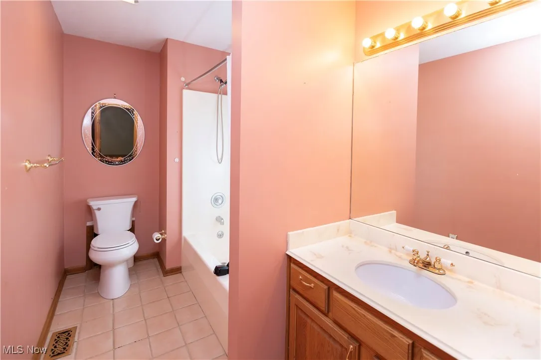 32471 Sourbrook Lane, North Ridgeville, Ohio,MLS Now Listing ID