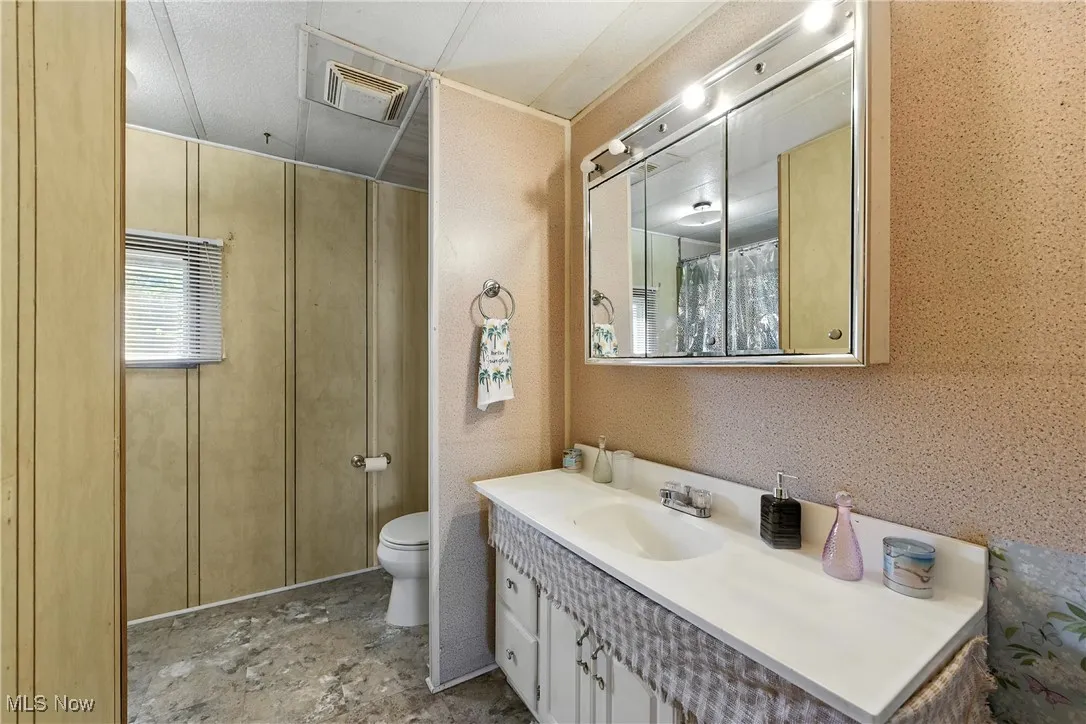 100 Raleigh Drive, Elyria, Ohio,MLS Now Listing ID