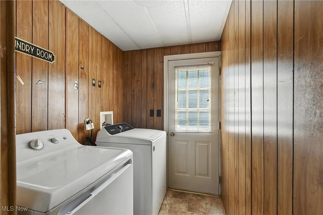 100 Raleigh Drive, Elyria, Ohio,MLS Now Listing ID