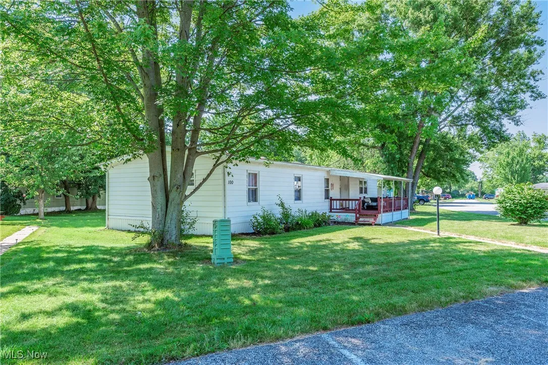 100 Raleigh Drive, Elyria, Ohio,MLS Now Listing ID