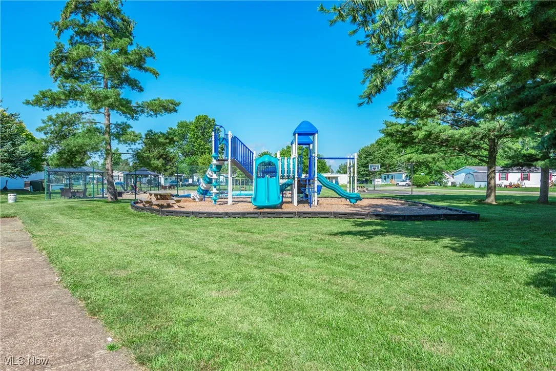 100 Raleigh Drive, Elyria, Ohio,MLS Now Listing ID
