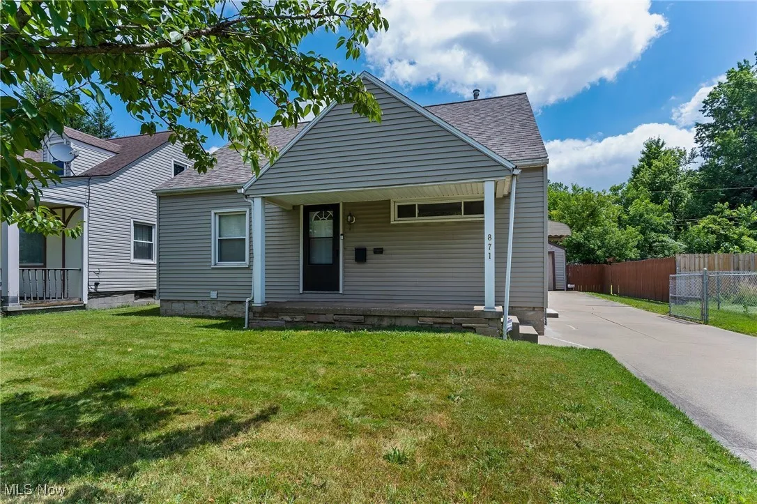 871 Oak Knoll Avenue, Warren, Ohio,MLS Now Listing ID