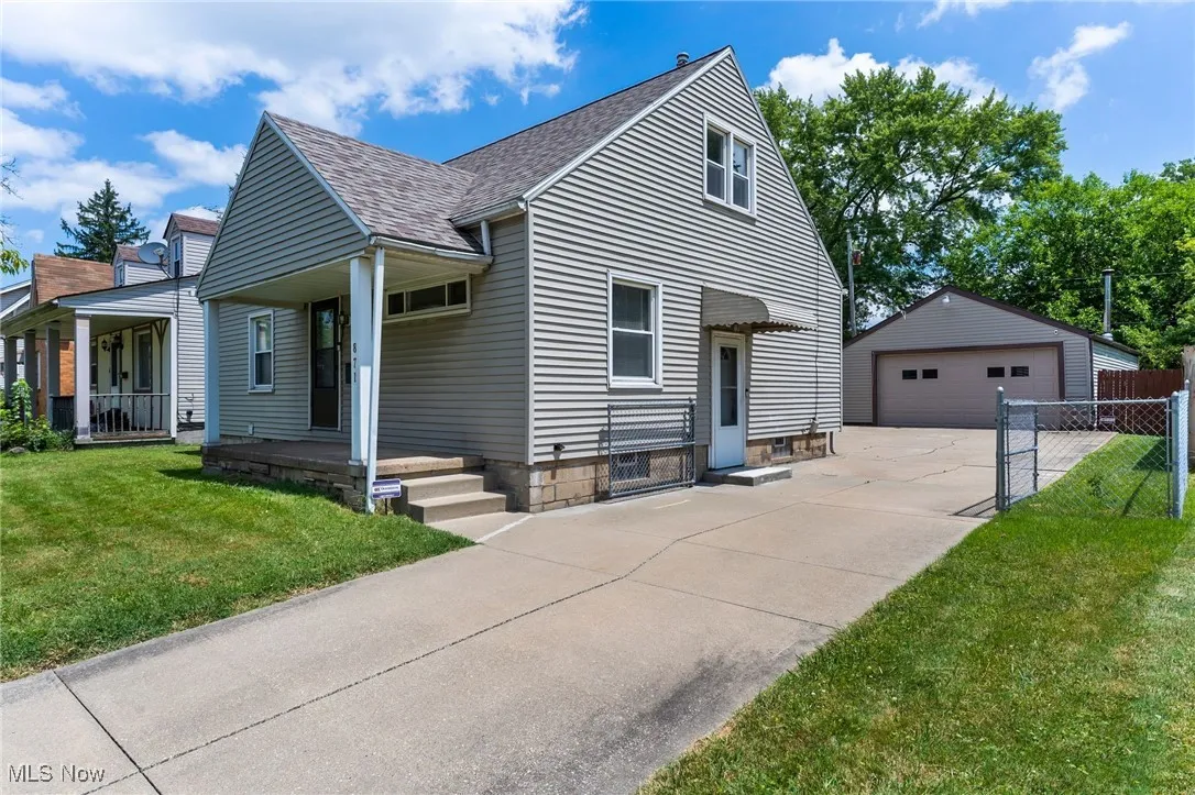 871 Oak Knoll Avenue, Warren, Ohio,MLS Now Listing ID
