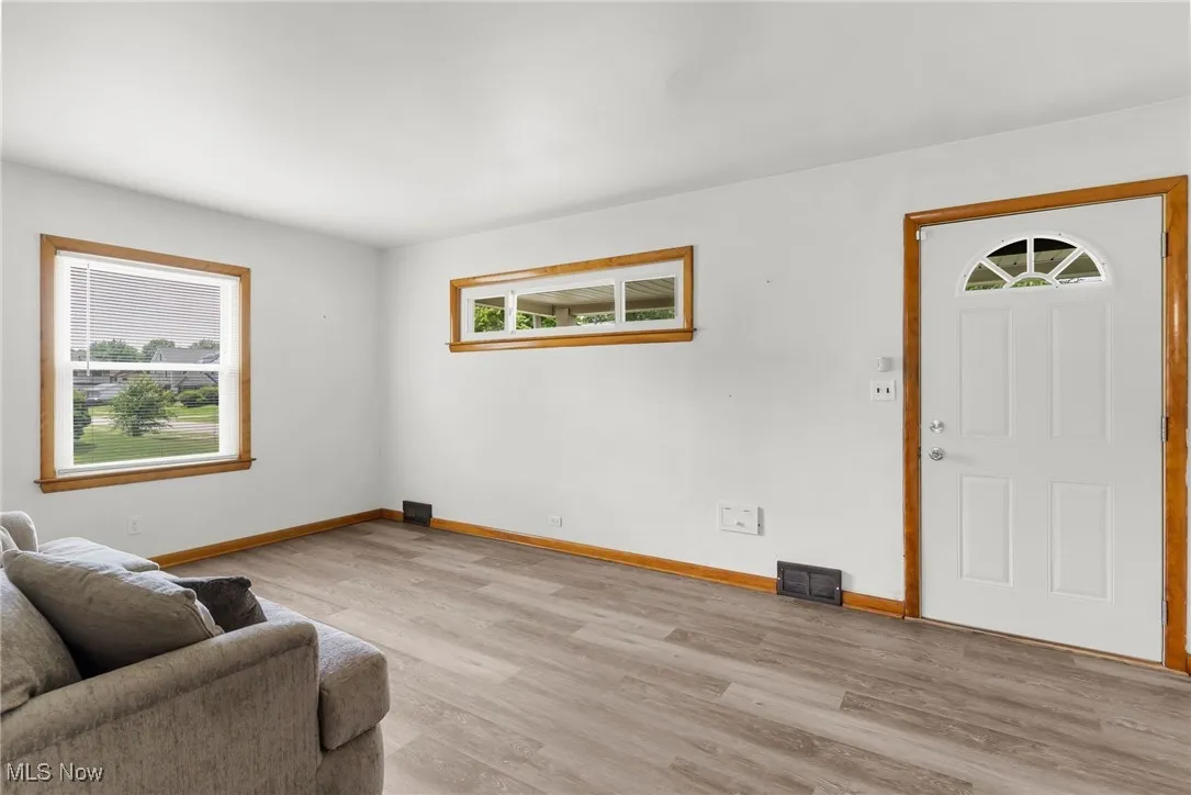 871 Oak Knoll Avenue, Warren, Ohio,MLS Now Listing ID