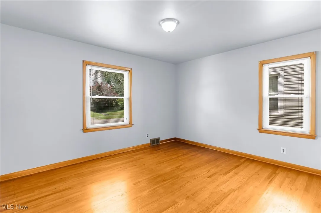 871 Oak Knoll Avenue, Warren, Ohio,MLS Now Listing ID